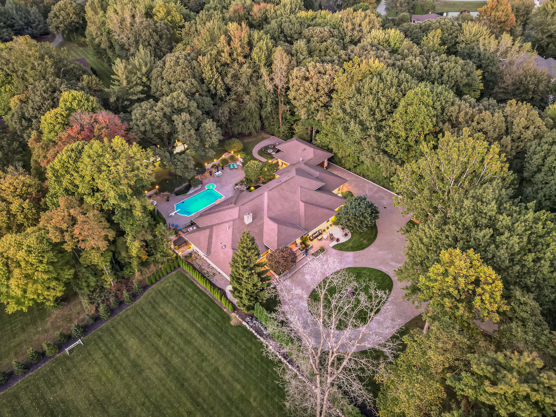 Aerial top-down of estate