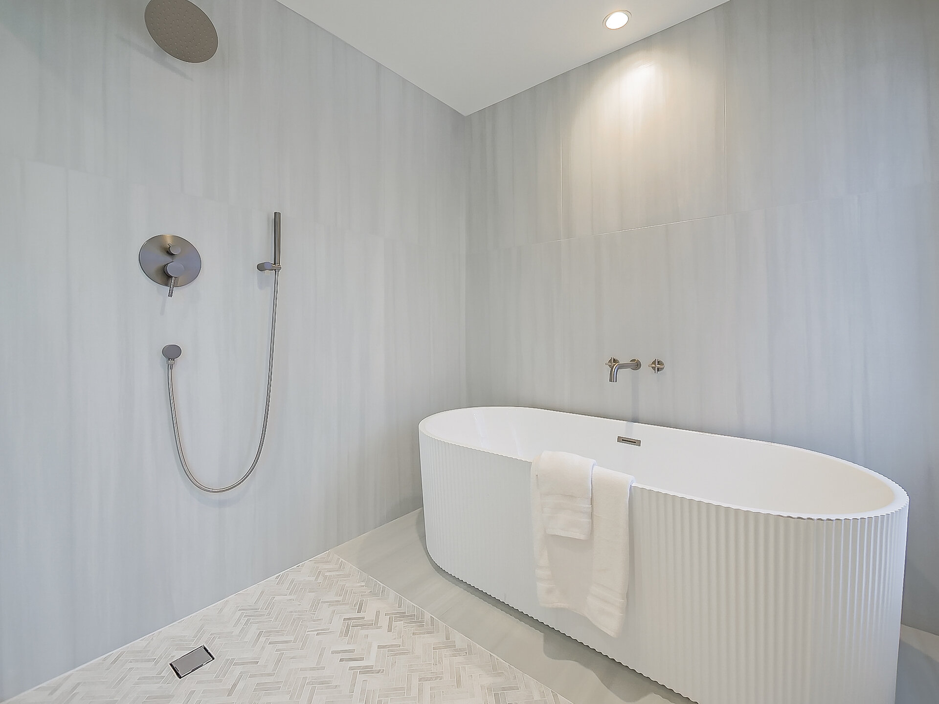 Bathroom vanity area